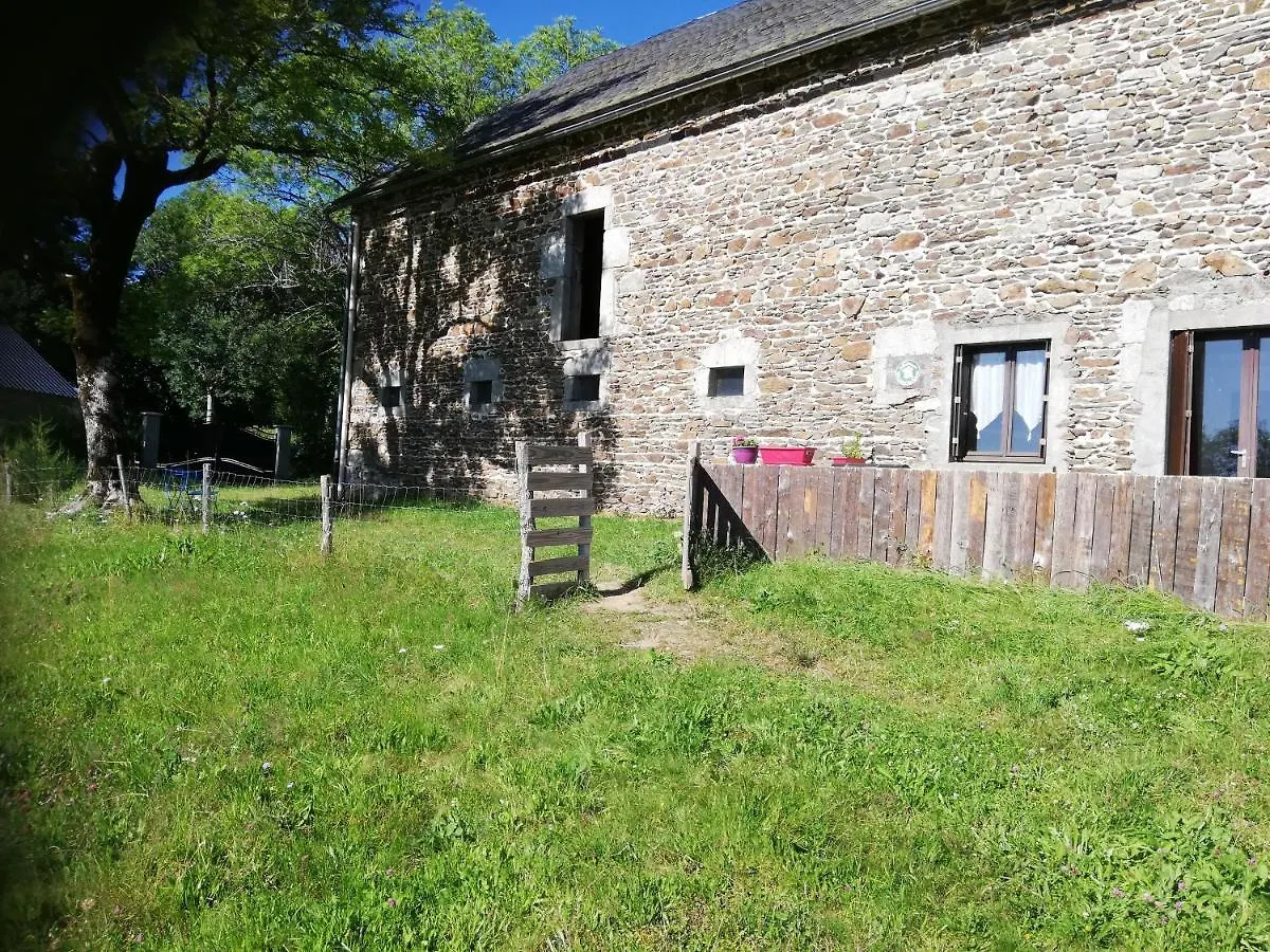 Gite Les Chaumeix Prondines France