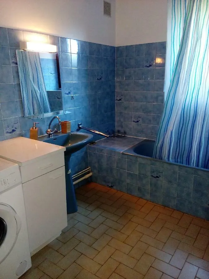 Holiday home Gite Les Chaumeix Prondines France