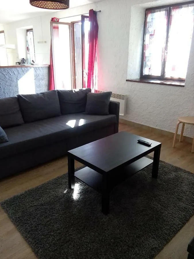 Holiday home Gite Les Chaumeix Prondines